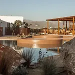 Ξενοδοχείο Laguna Coast Resort, Small Luxury Of The World 5*