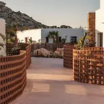 Ξενοδοχείο Laguna Coast Resort, Small Luxury Of The World